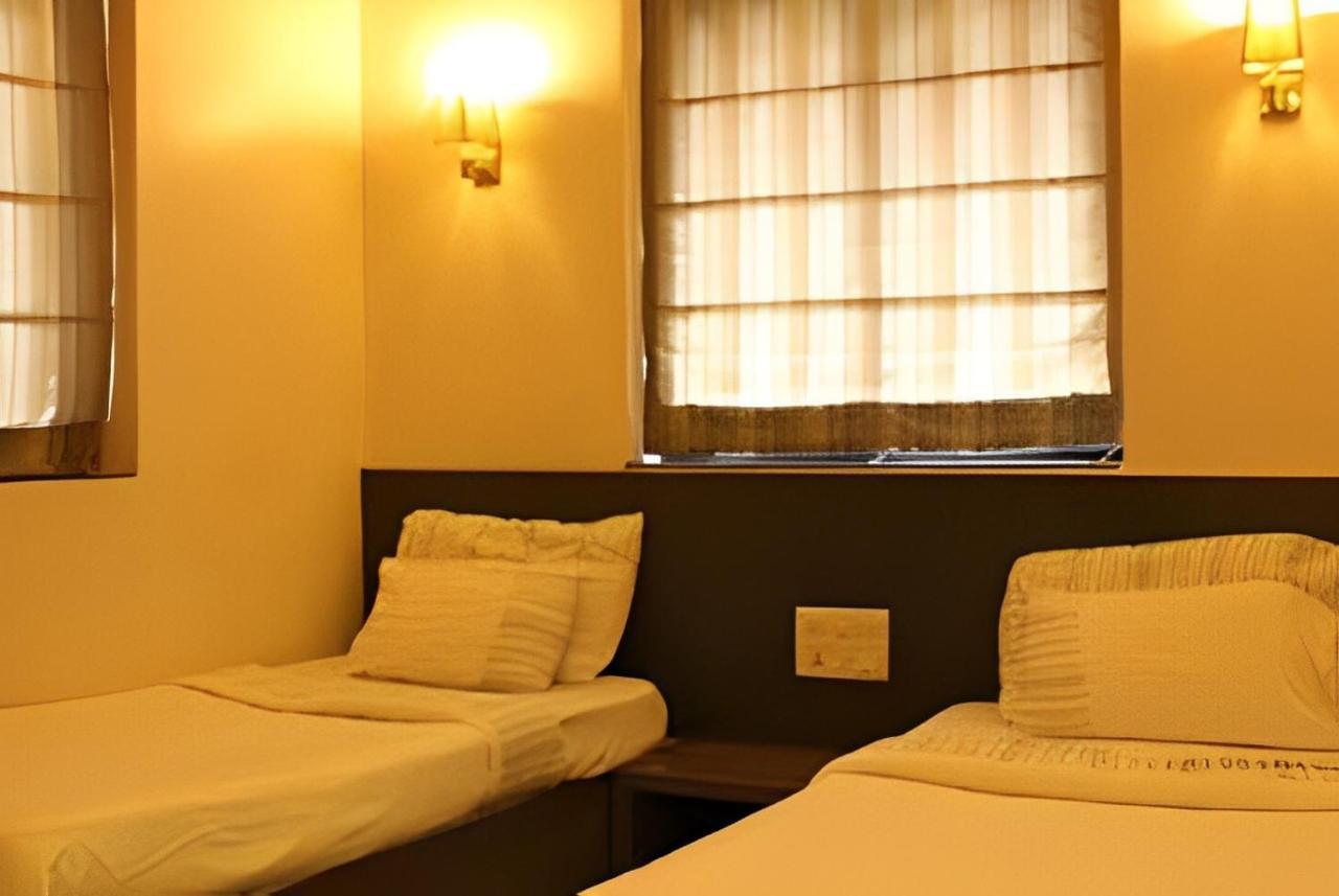 Apollo Guest House Bombay Esterno foto